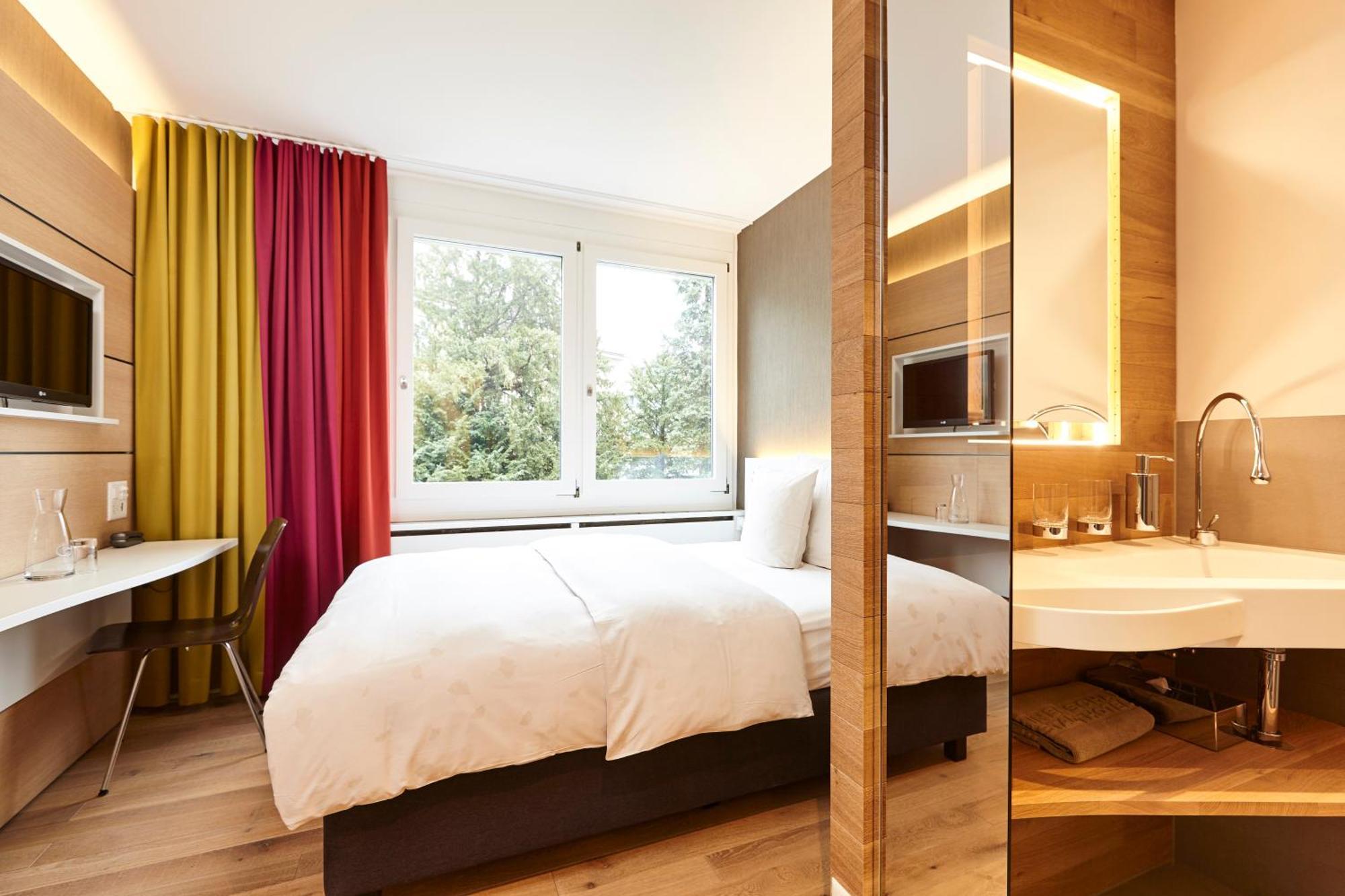 Small Charming Room