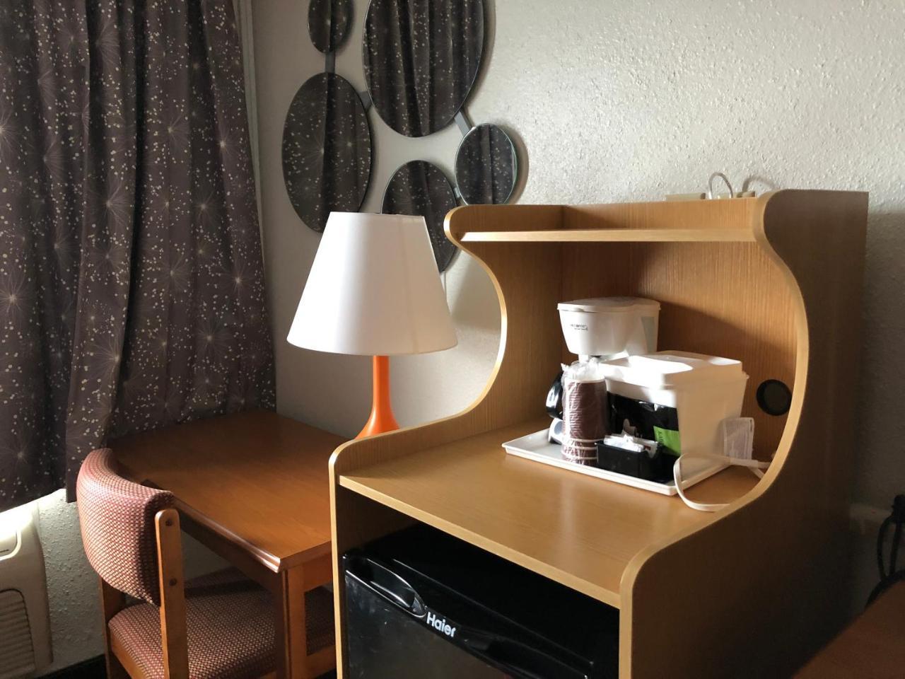 Studio Suite with Two King Beds - Non-Smoking