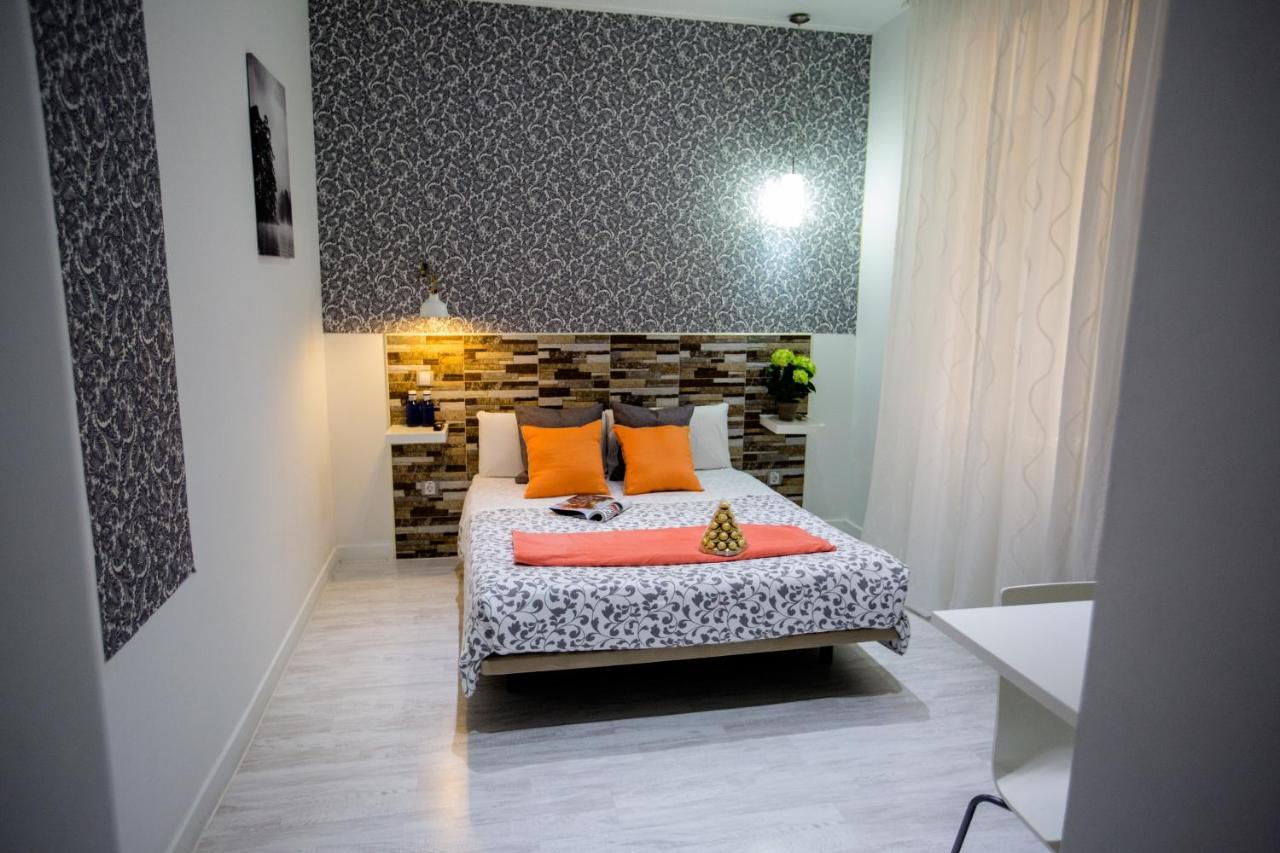 Interior Double Room