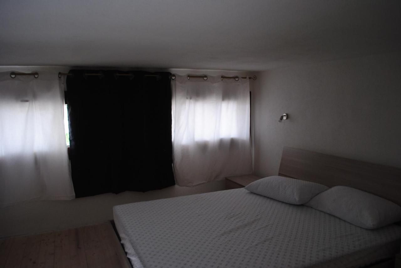 Apartment - Split Level,761252588:JPEG