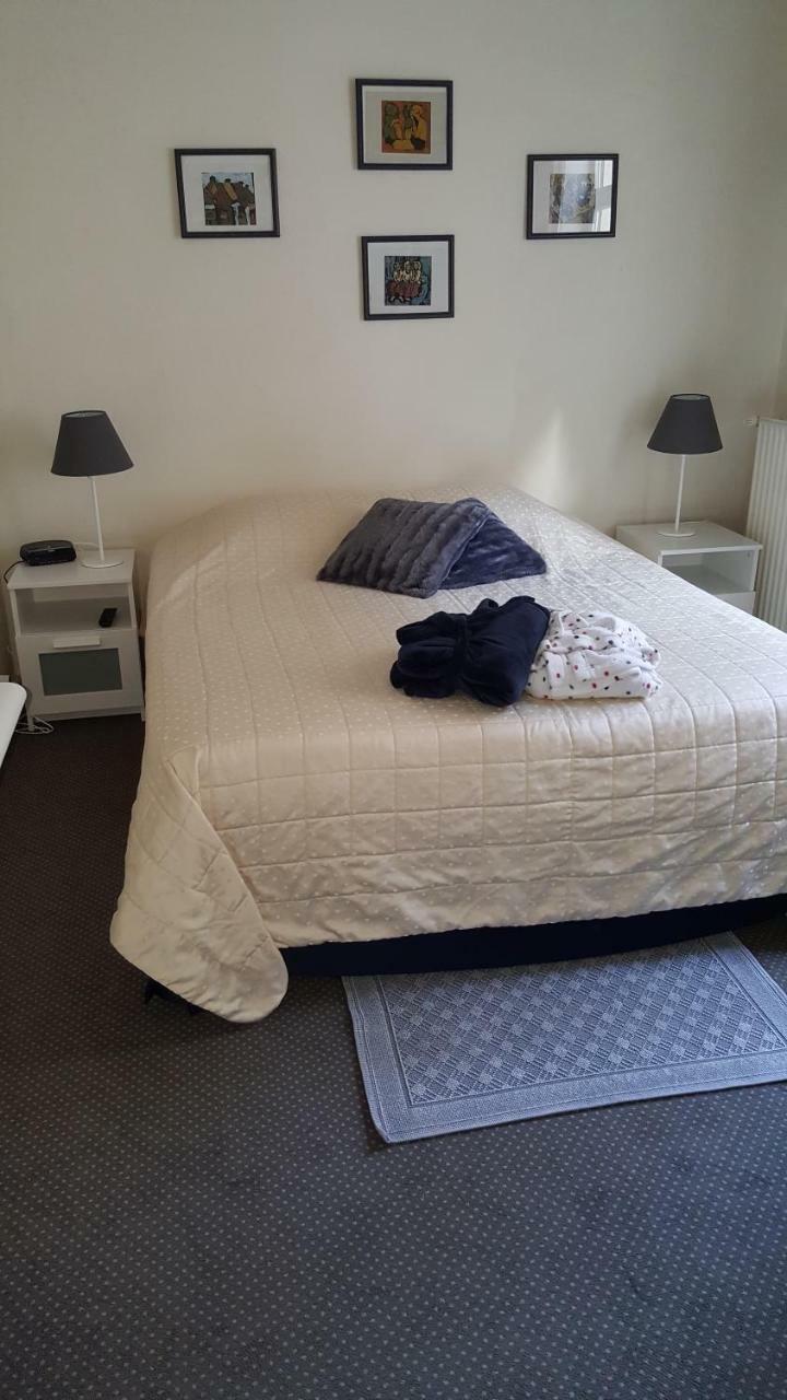 Double Room Private External Bathroom