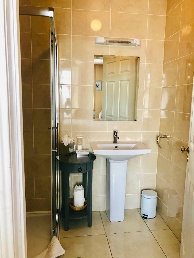 Double Room,789884820:JPEG