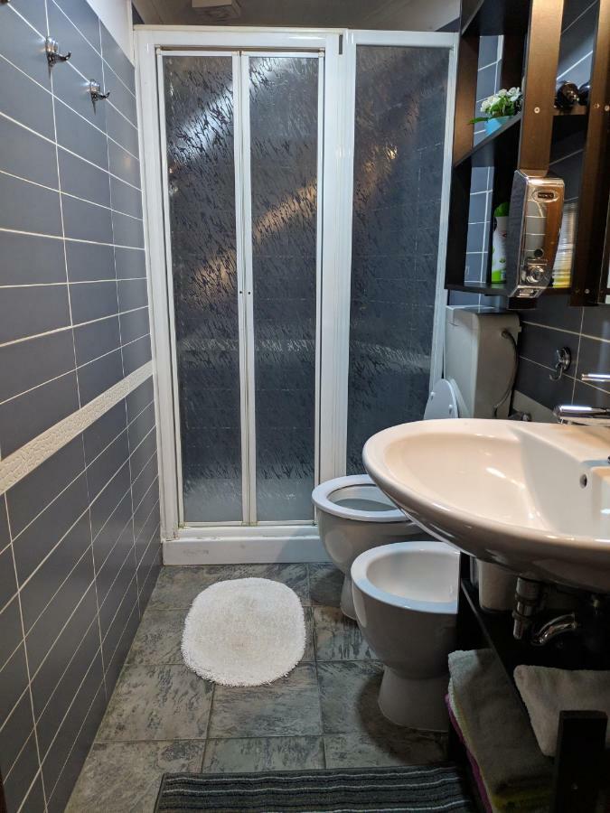 Double Room with Private Bathroom,790917834:JPEG