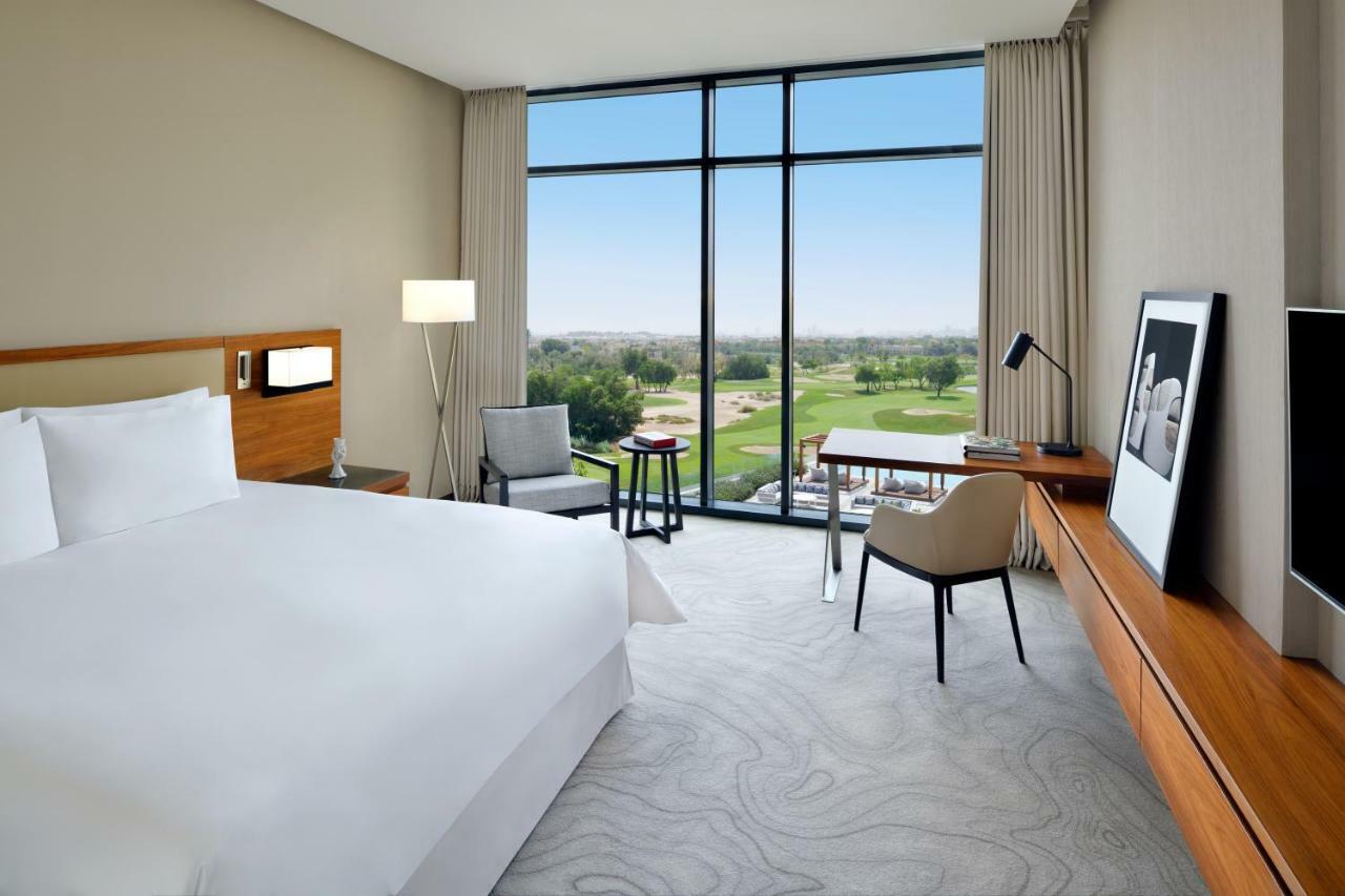 Chambre Lit King-Size Deluxe - Vue sur Ville