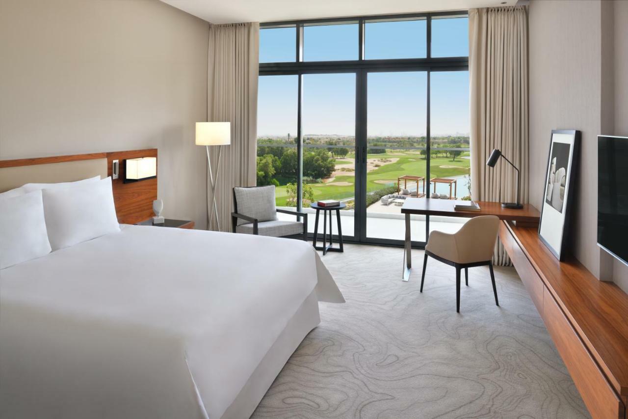Suite Exécutive avec Balcon Privé - Vue sur Golf