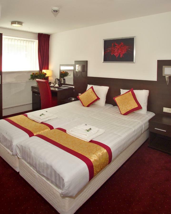 Budget Twin Room Souterain