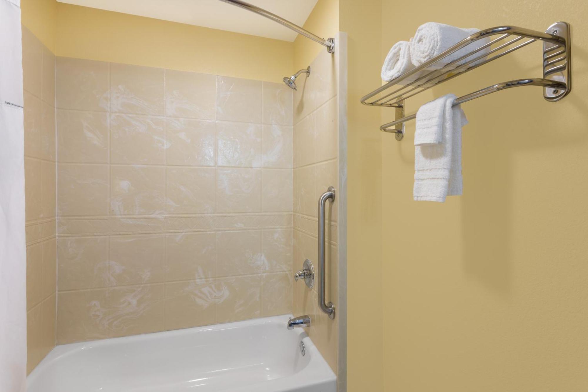 Quarto com Cama King-size - Não Fumantes