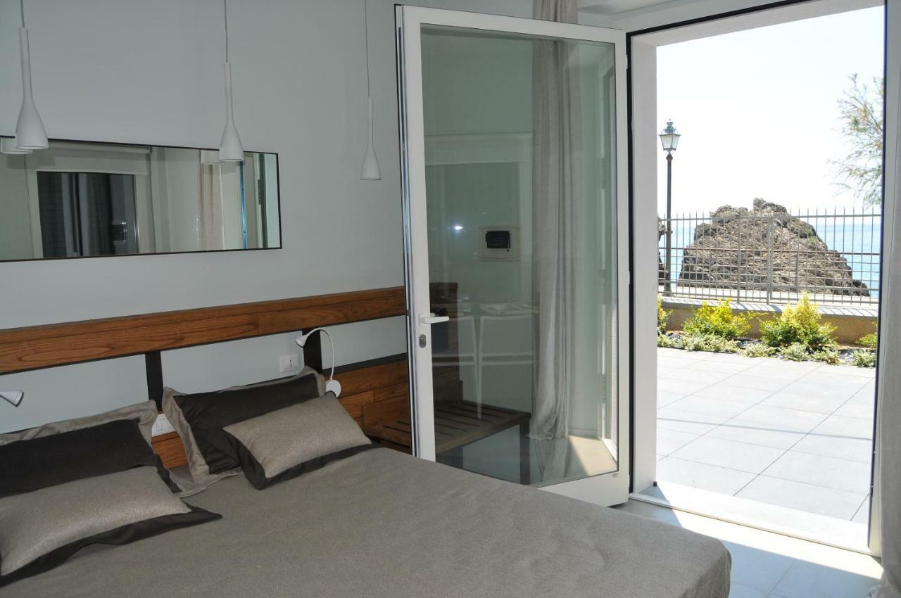 Deluxe Double Room with Sea View,850747862:JPEG