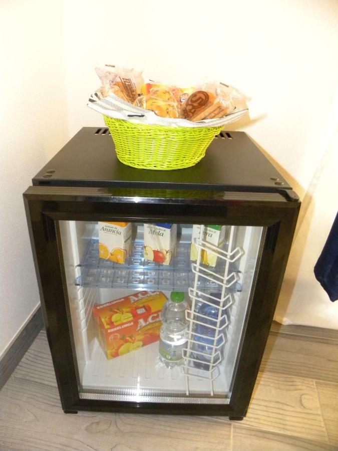 Superior Triple Room,853845011:JPEG