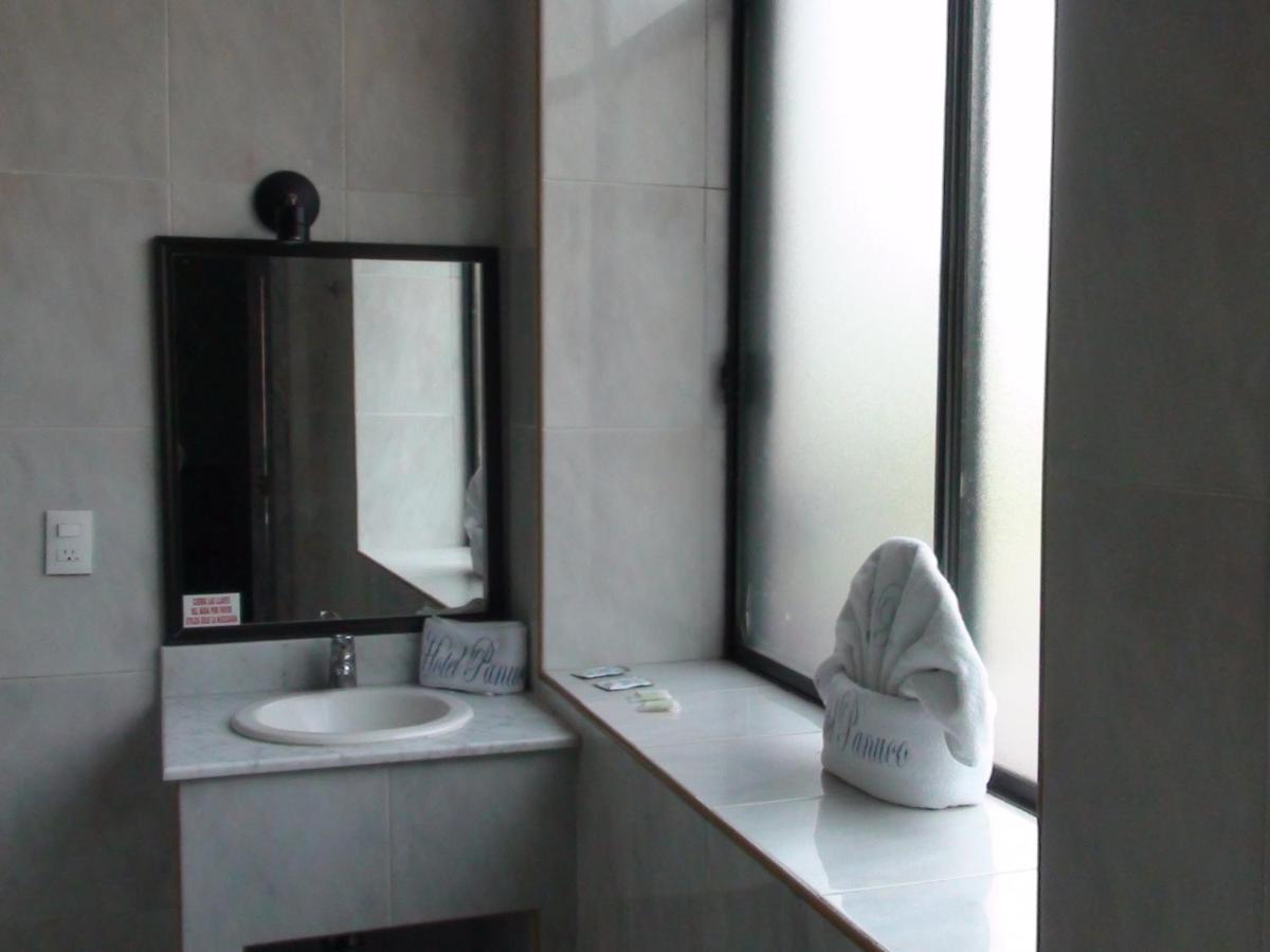Suite Spa Bath