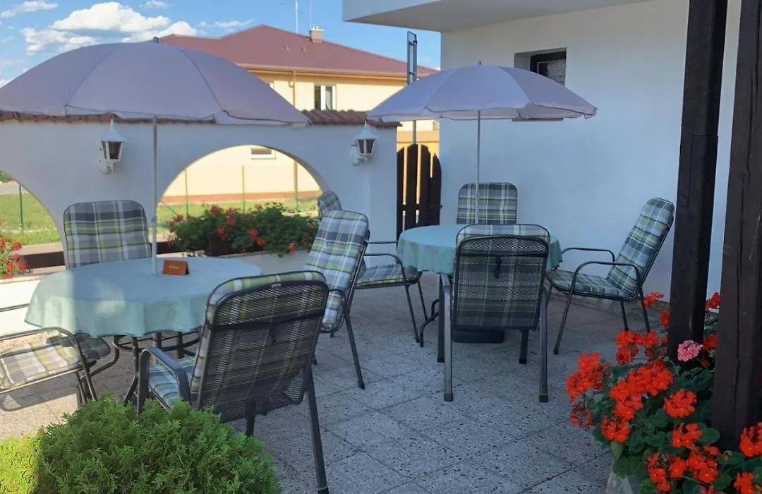 Pension Clara-1