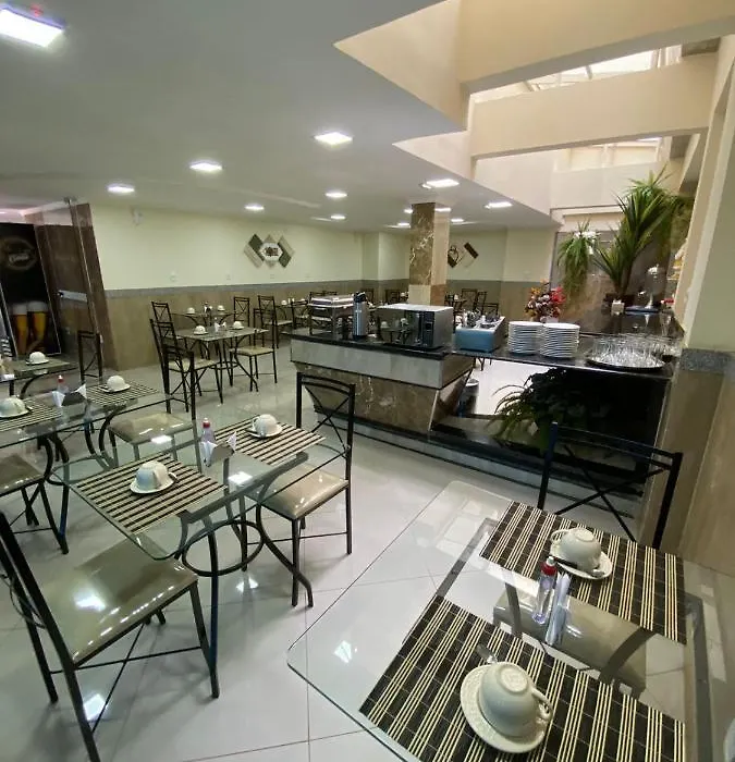 Randall Palace Hotel-1