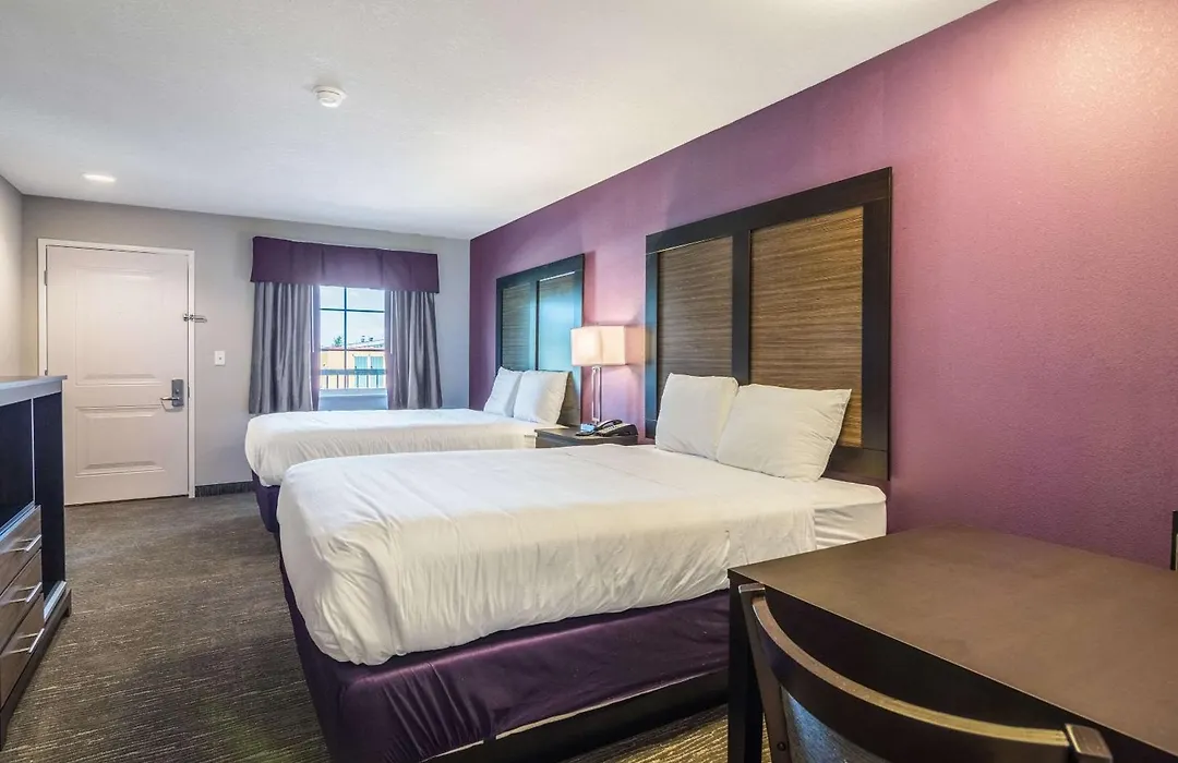 Econo Lodge Inn & Suites North Little Rock Near Riverfront-1