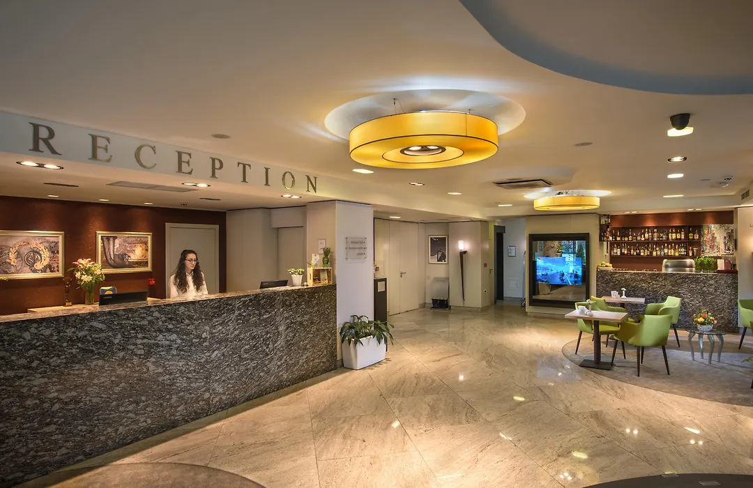 Rosslyn Thracia Hotel Sofia-1