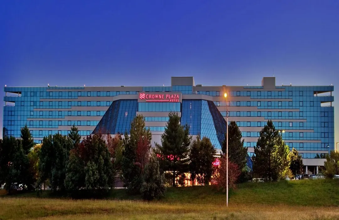 Crowne Plaza Hotel St. Louis Airport By Ihg-1