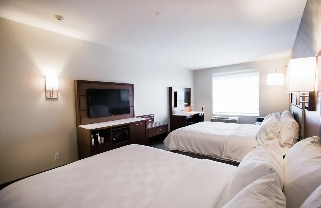 Holiday Inn Hotel & Suites Calgary South - Conference Ctr By Ihg-1