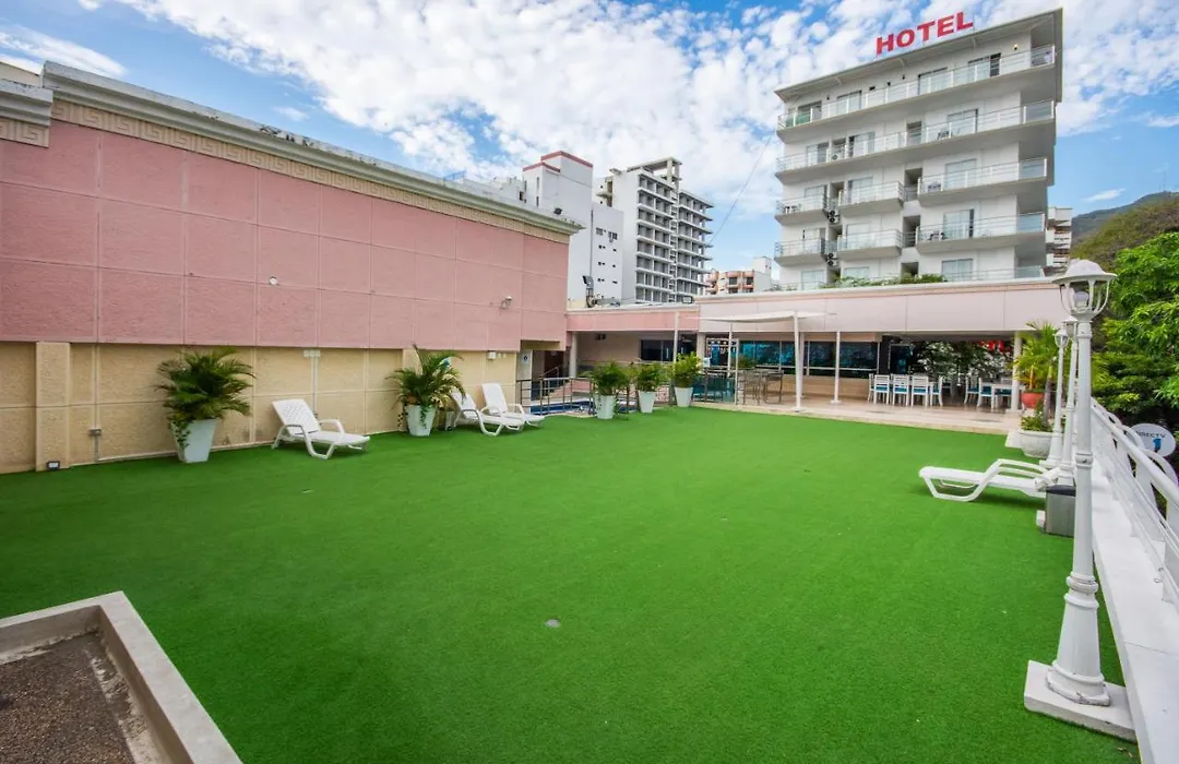 Hotel Sorrento Beach-1