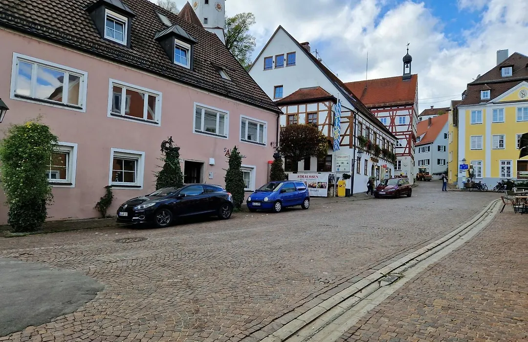 Hotel-Restaurant Straussen-1