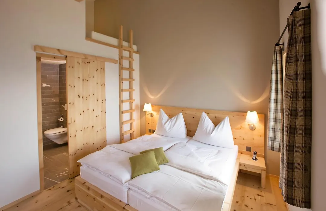 Romantik Hotel Muottas Muragl-1