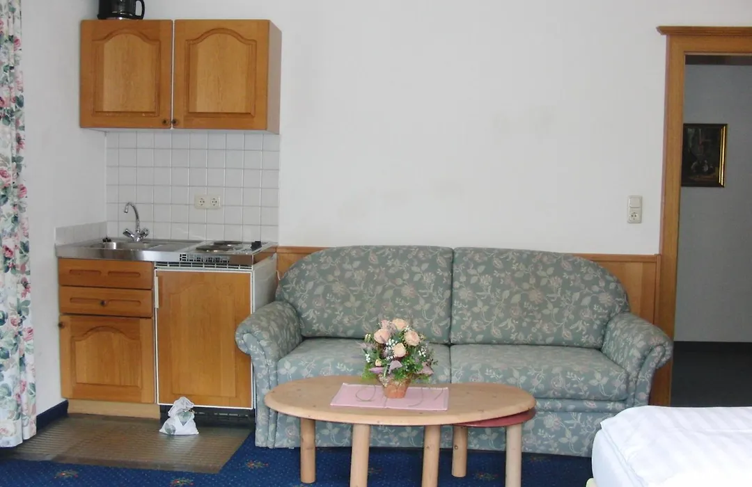 Hotel-Pension Heike-1