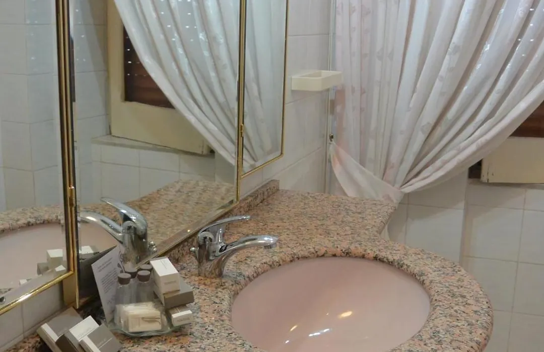 B&B Piazza Madonnina-1
