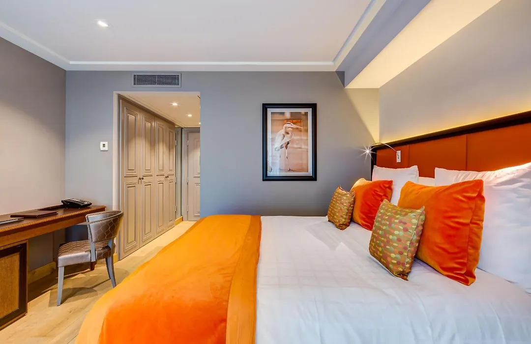 Hotel Bristol-1