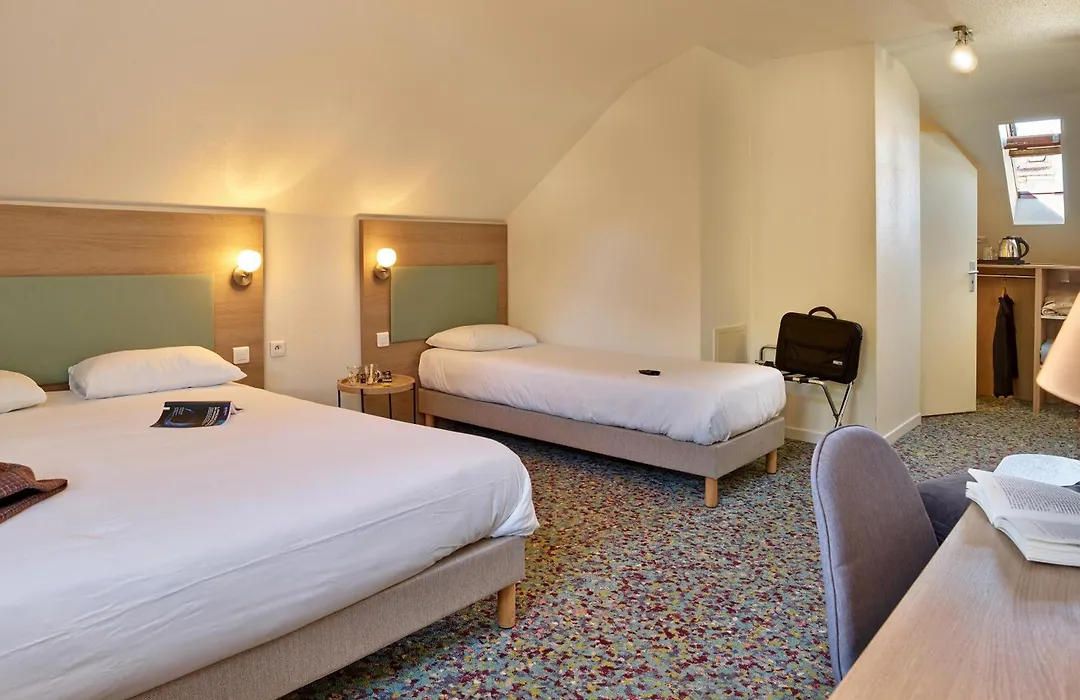 Hôtel REVOTEL Nancy Centre Gare et Congrès-1
