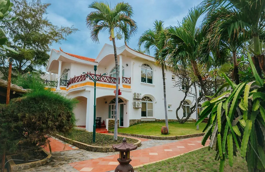 Le Aqua Resort & Spa Phan Thiet - Swiss Village Resort & Spa-1