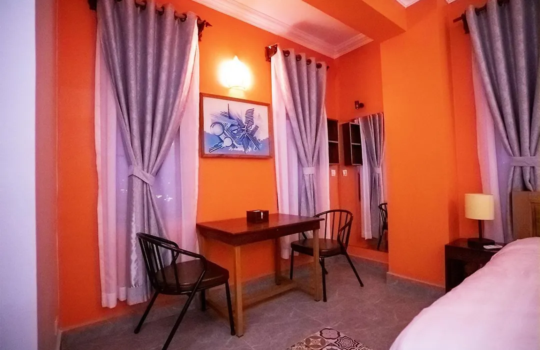 Daun Penh Palace Boutique-1