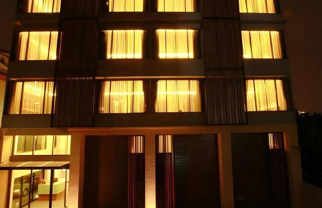 Collection O The Bangkok Cha Cha Suite-1