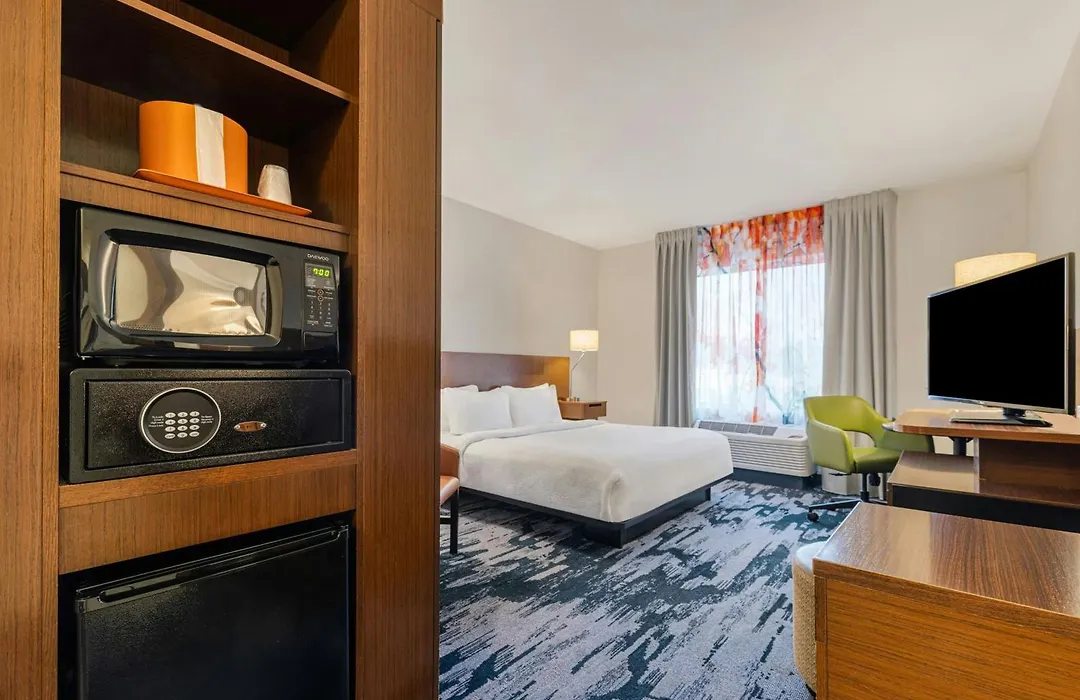 Fairfield Inn & Suites By Marriott Nashville Downtown-Metrocenter-1