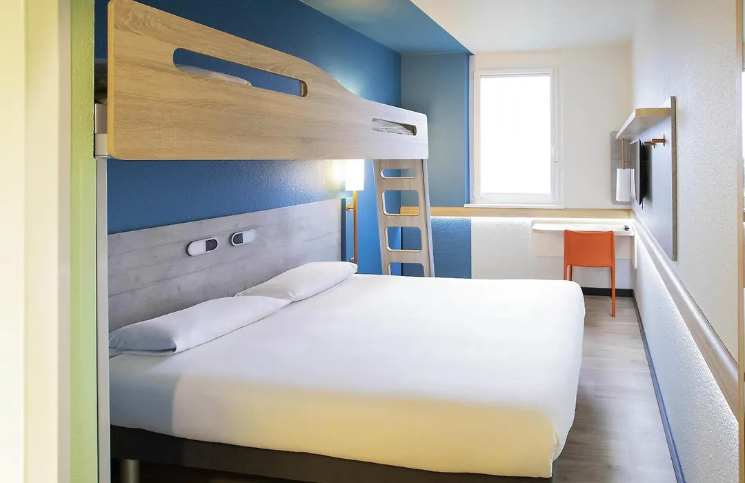 Ibis Budget Geneve Aeroport-1