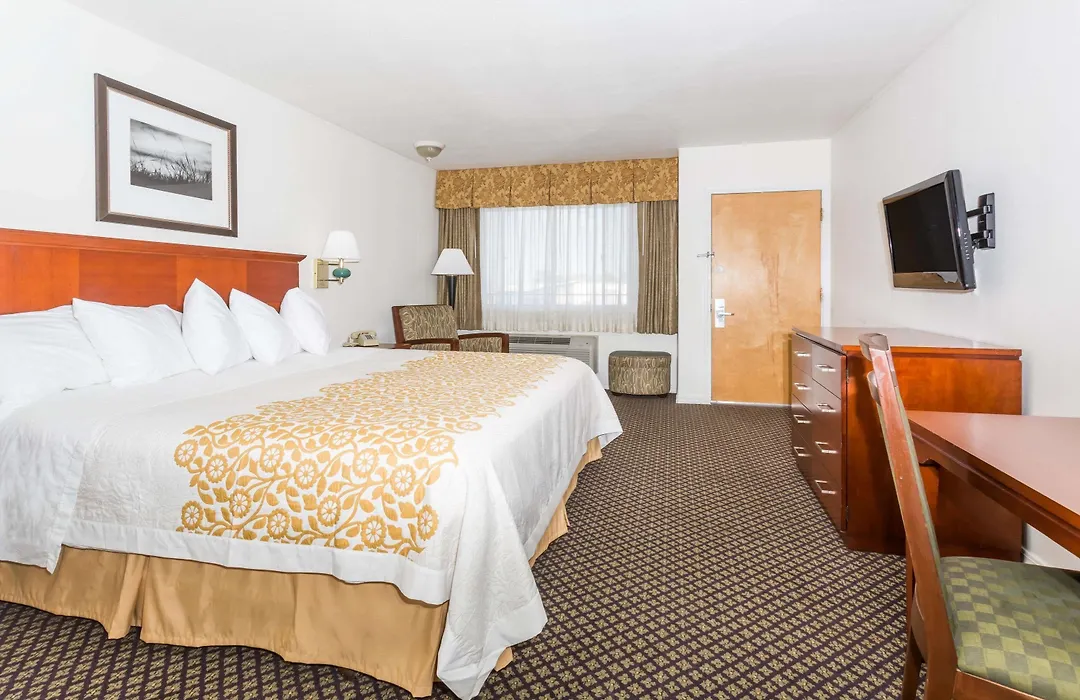 Days Inn By Wyndham Kimball-1