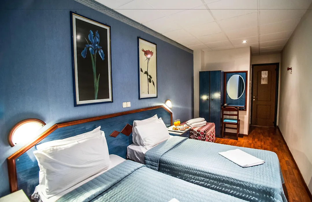 Argo Hotel Piraeus-1