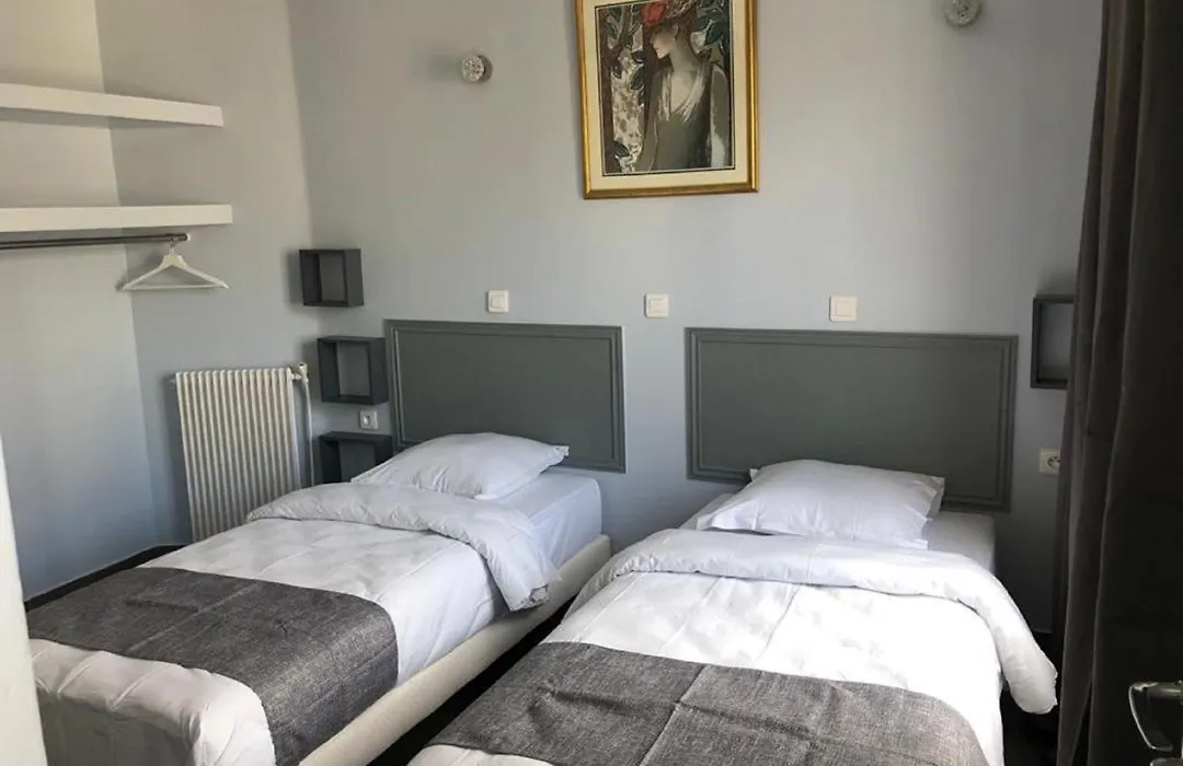 Hôtel Clauzel Paris-1