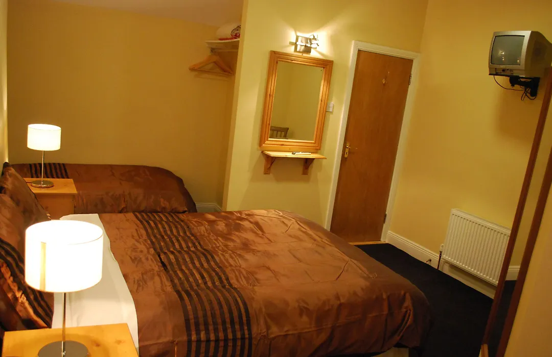 Parkway Guesthouse-1