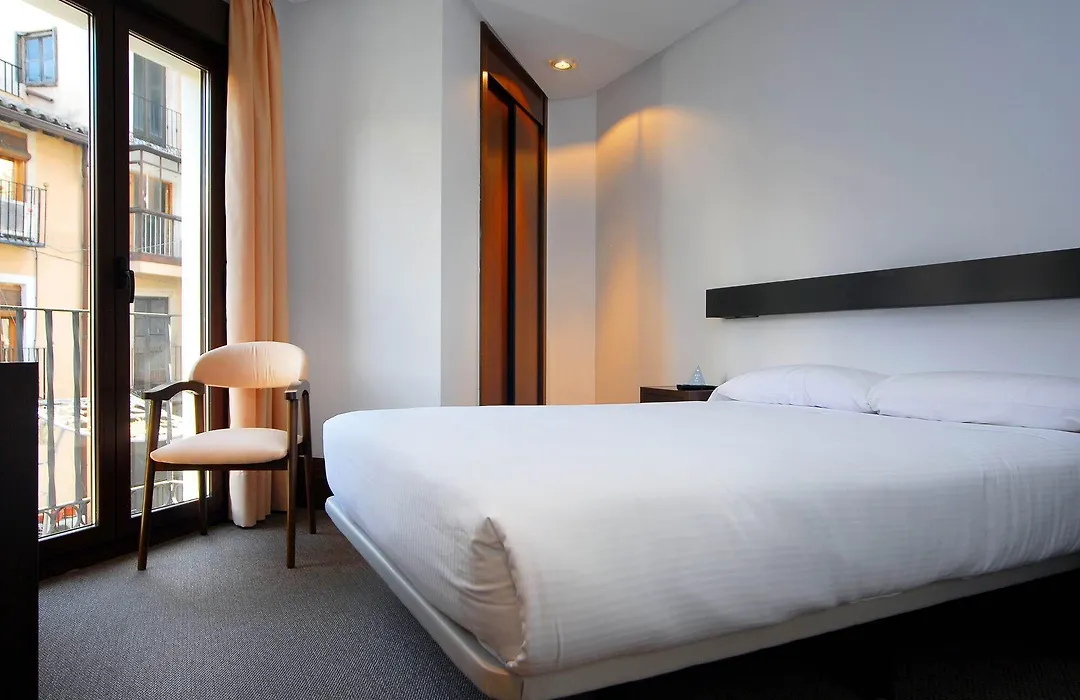 Hotel Bestprice Toledo-1