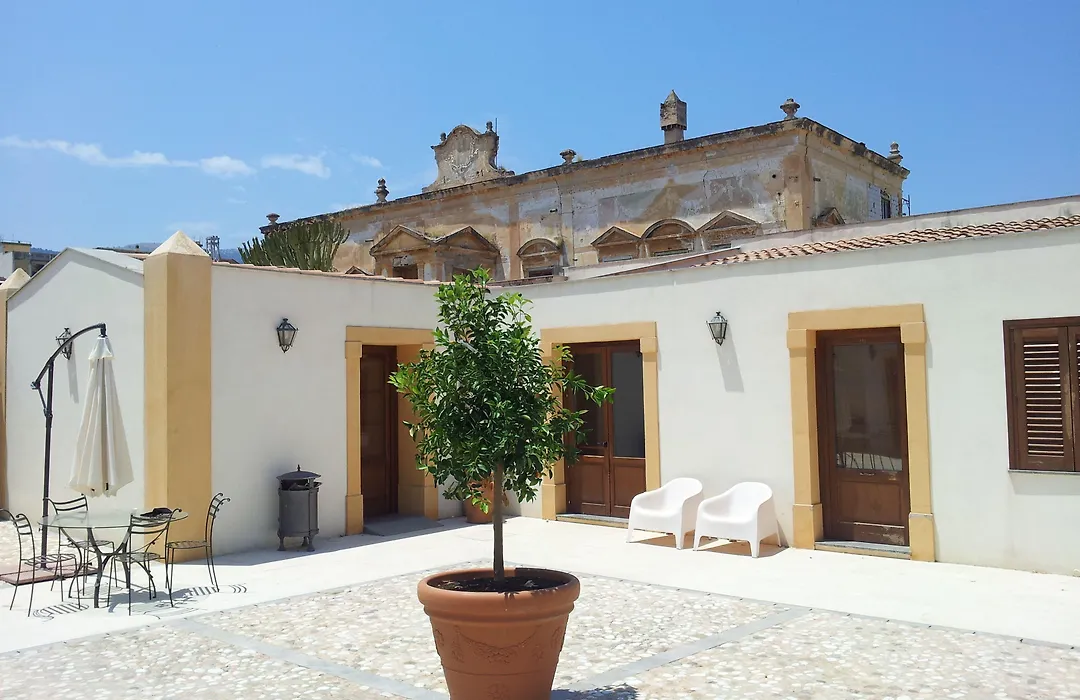 Villa Lampedusa-1