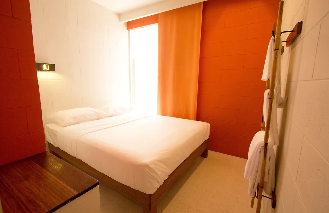 Lantern Hotel-1