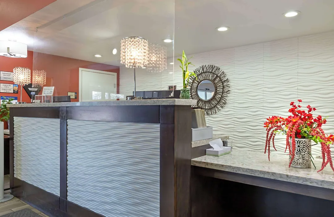 Best Western Plus Downtown North-1