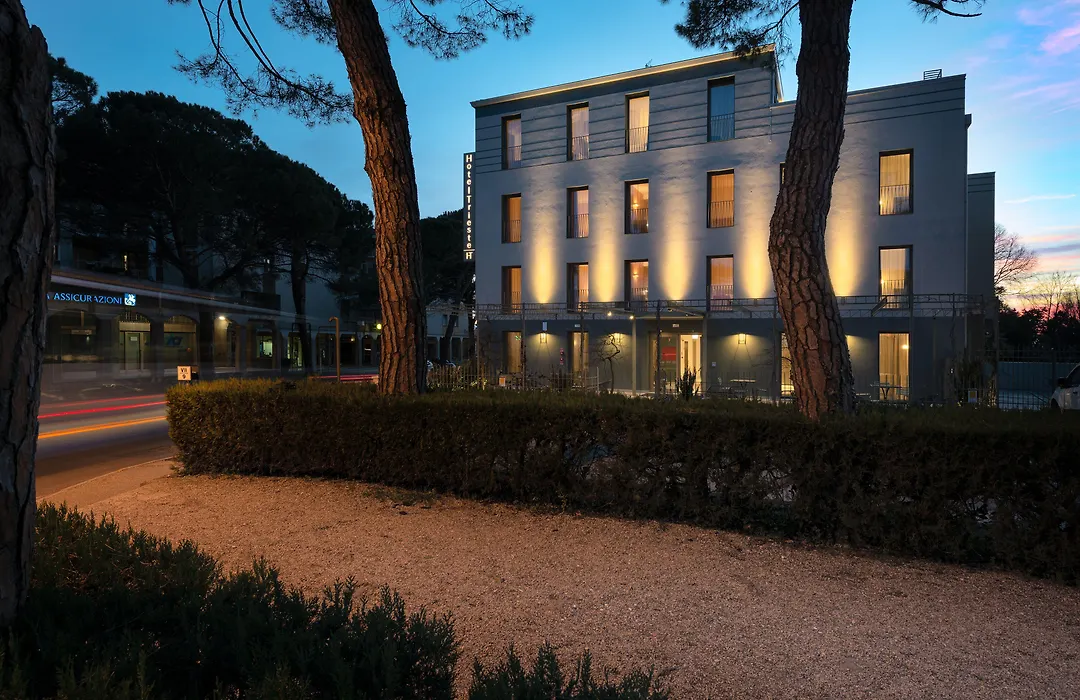 Ht Hotel Trieste-1