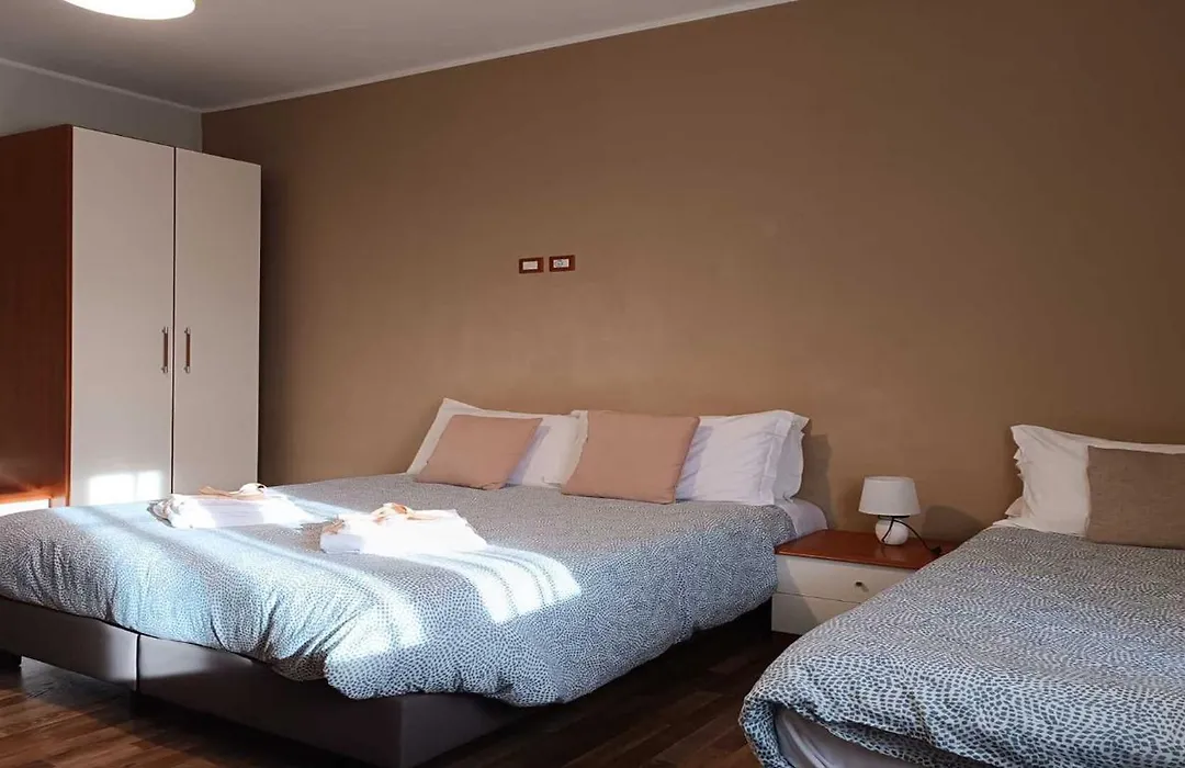 Rome'S Best Holidays Guest House-1