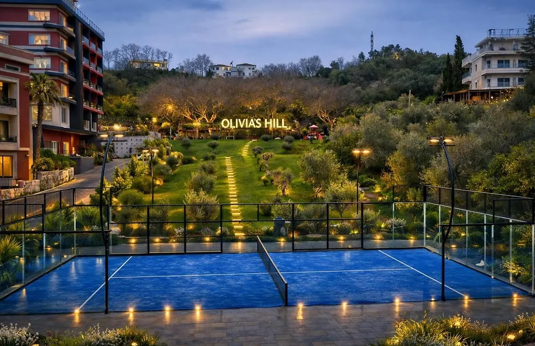 Padel Olivia'S Hill Resort-1