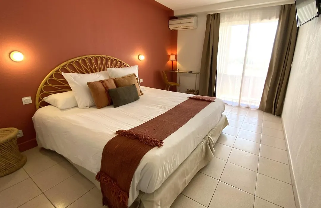Hotel Bellevue Cap D'Agde-1