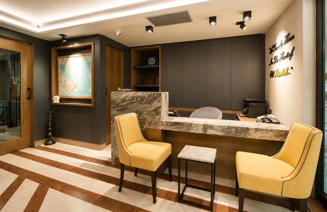 Seraglio Hotel & Suites-1
