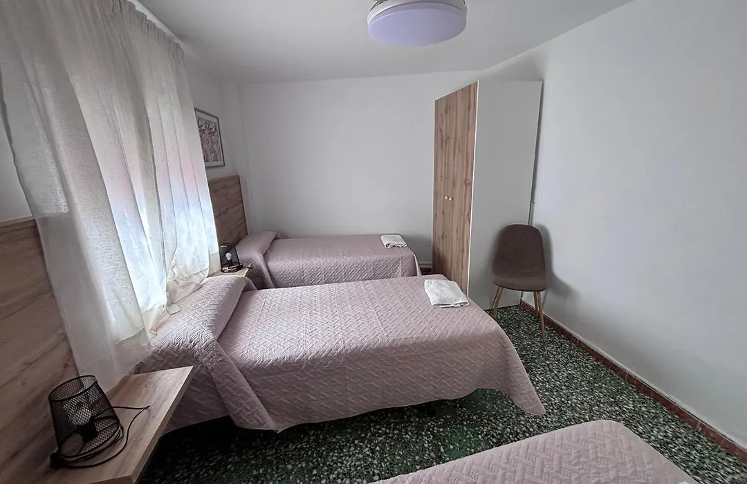 Hostal Gutierrez-1