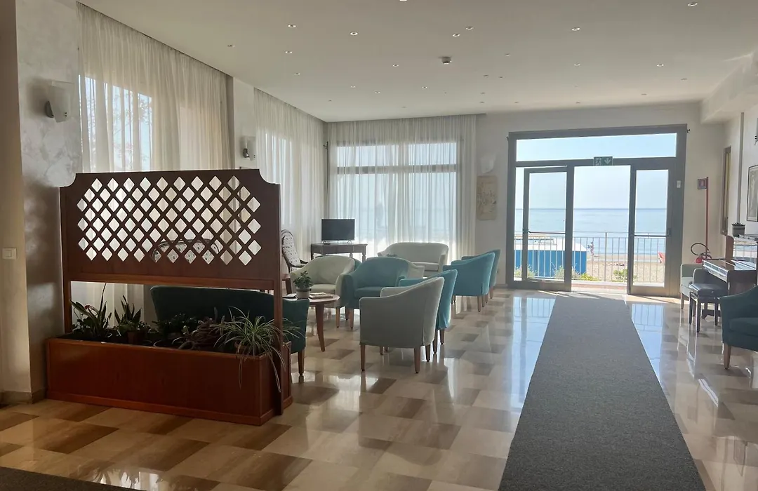 Hotel Tirreno-1