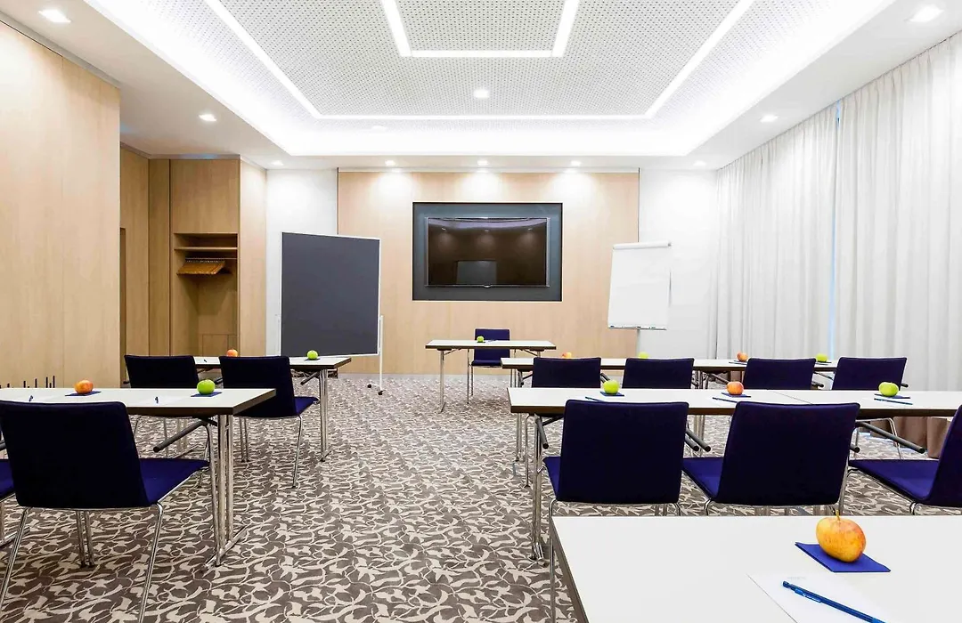 Novotel Nuernberg Centre Ville-1