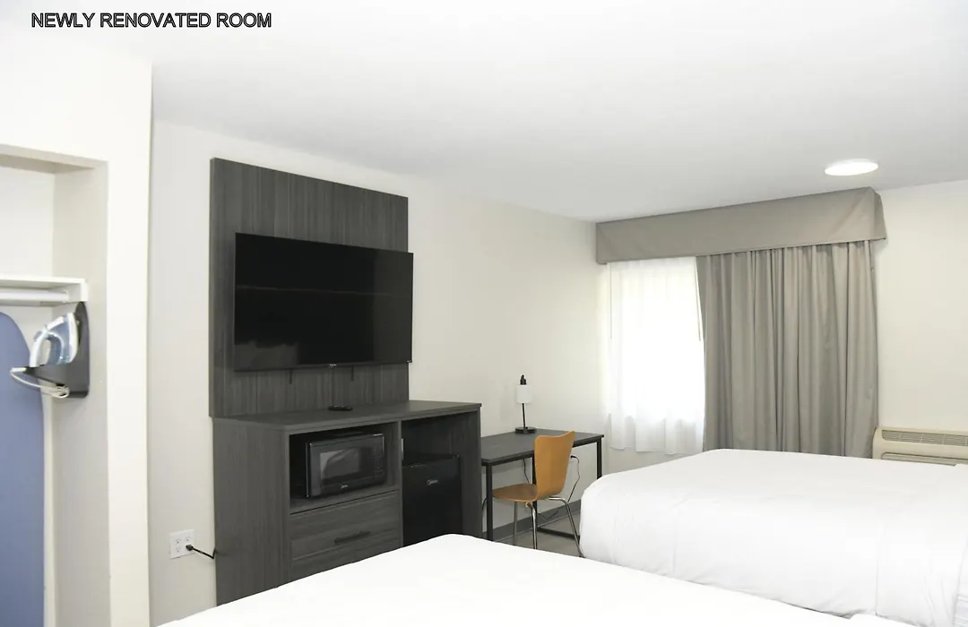 Rodeway Inn & Suites East Windsor-1