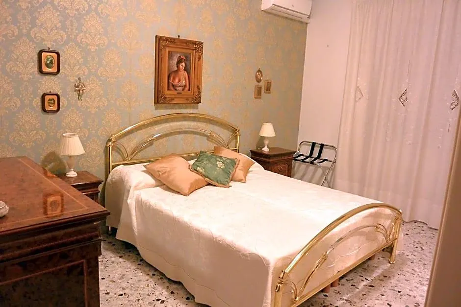 B&B Piazza Madonnina-1